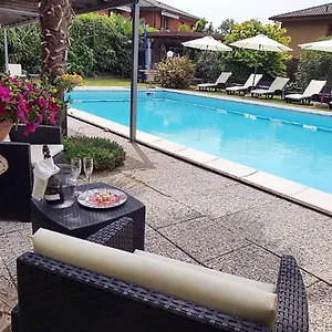 https://apartment-lake-maggiore-gelsomino.it-lombardy.com